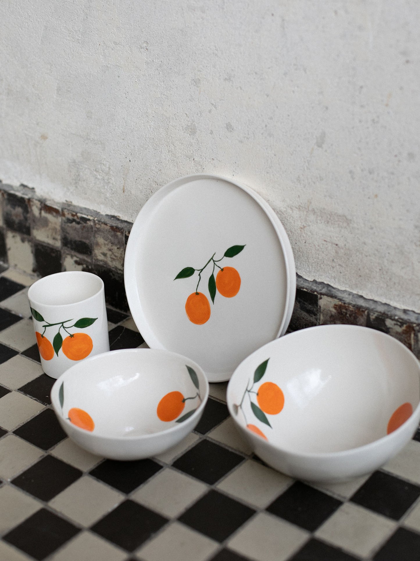 Large bowl of oranges | LA LUZ